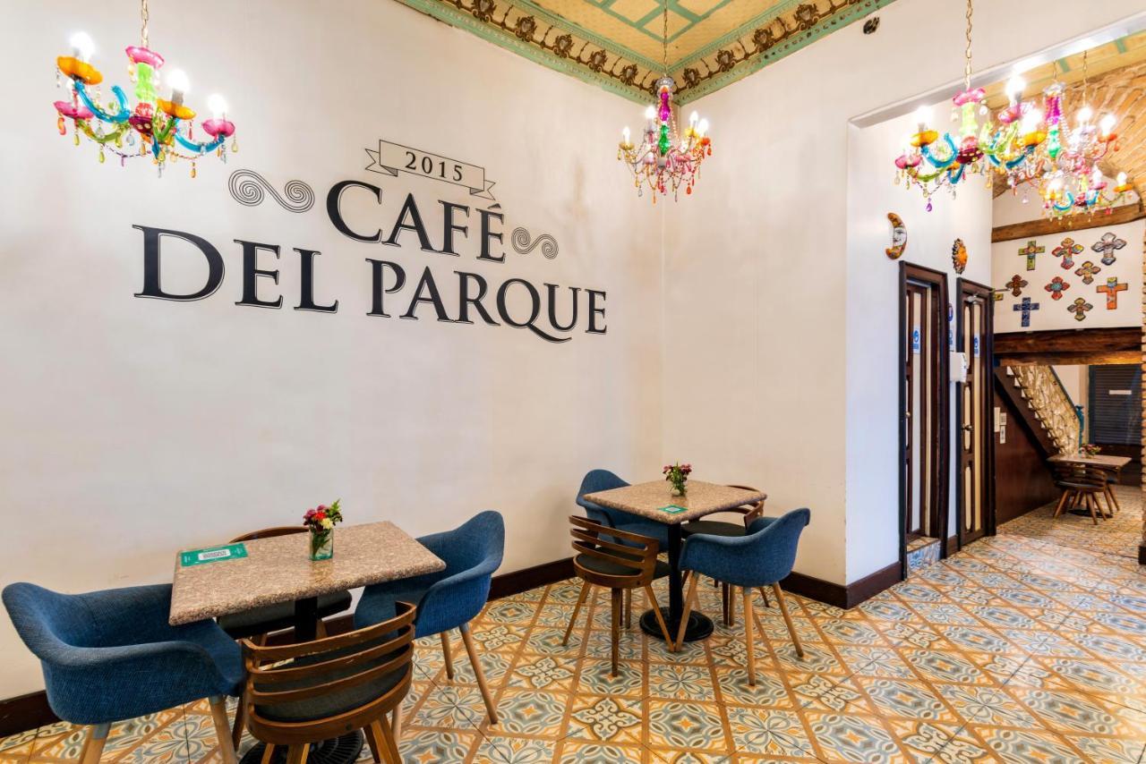 Del Parque Hotel & Suites クエンカ エクステリア 写真