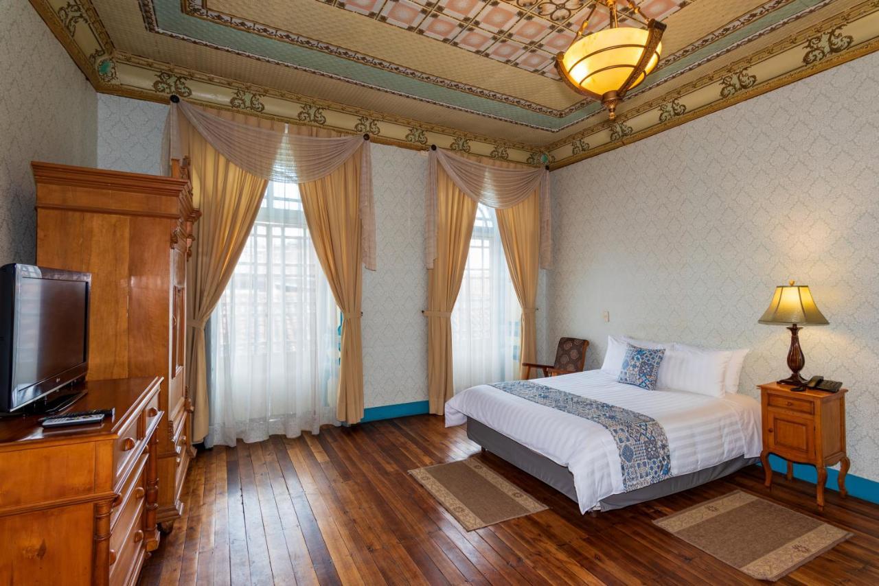 Del Parque Hotel & Suites クエンカ エクステリア 写真